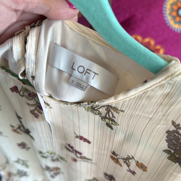Loft Blouse - Picture 6 of 6
